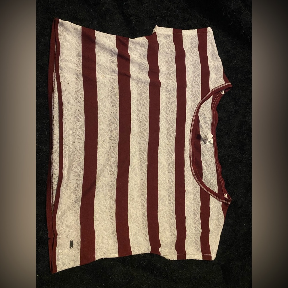 Aeropostale cropped shirt